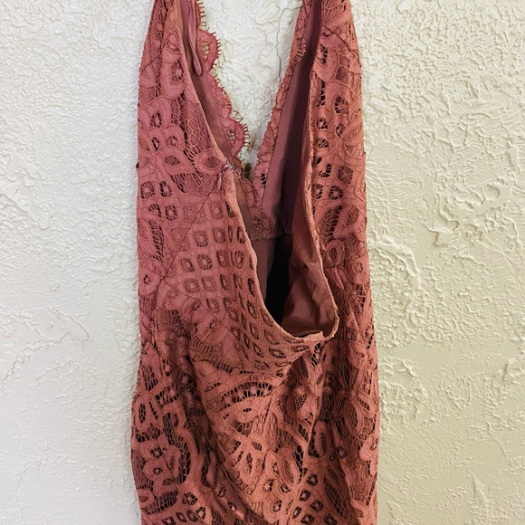 Lacy mini dress - Picture 4 of 4